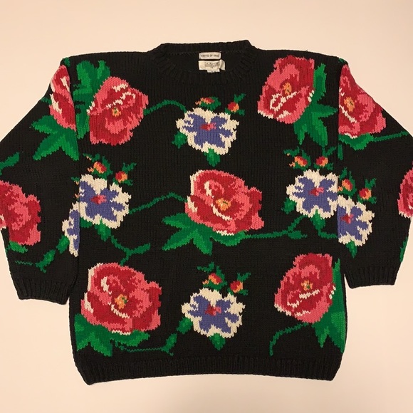 Northern Spirit Vintage Hand Knit Black Floral Sweater - Women’s Size Medium - Picture 2 of 4